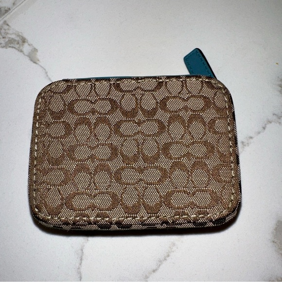 Coach Mini Triple Pill Case Khaki Signature C's With Blue Trim With Pill Bottles - Picture 9 of 15